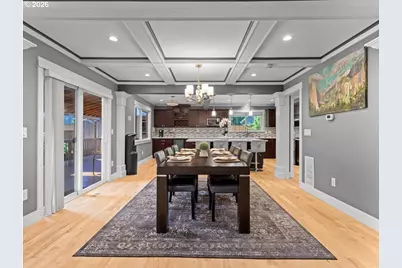 2014 NE 164th Pl, Portland, OR 97230 - Photo 10