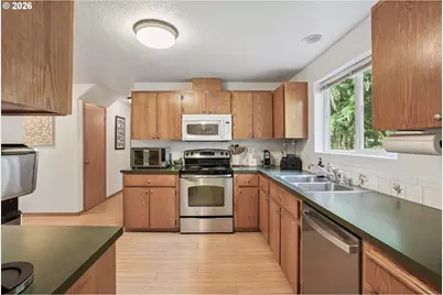 23708 NE Canyon Loop Rd, Battle Ground, WA 98604 - Photo 14