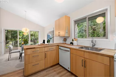 1053 Northshore Pl, Lake Oswego, OR 97034 - Photo 14