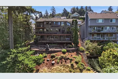 7823 SE 140th Dr, Portland, OR 97236 - Photo 2