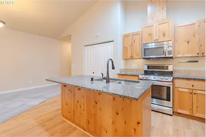 185 N 43rd Pl, Ridgefield, WA 98642 - Photo 8