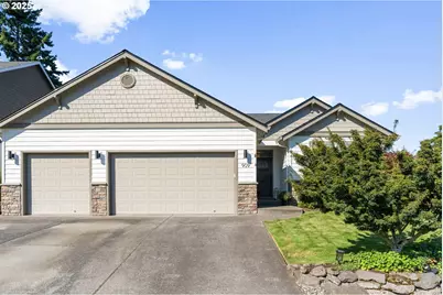 909 NW 22nd Ave, Camas, WA 98607 - Photo 2