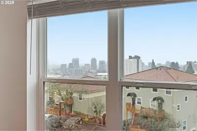 303 NW Uptown Ter #2B, Portland, OR 97210 - Photo 16