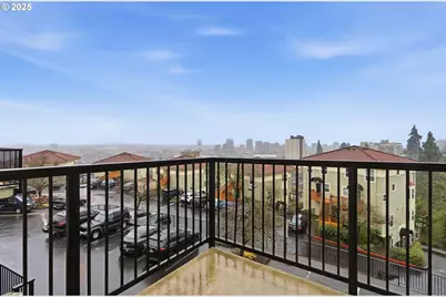 303 NW Uptown Ter #2B, Portland, OR 97210 - Photo 24