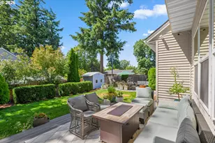 10349 SW 71st Ave, Portland, OR 97223 - Photo 32