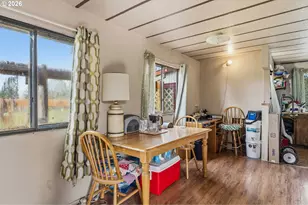 33665 Hampton Rd, Eugene, OR 97405 - Photo 8