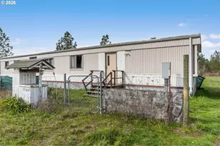 33665 Hampton Rd, Eugene, OR 97405 - Photo 2