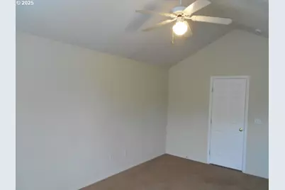 18440 SW Johnson St, Beaverton, OR 97003 - Photo 10