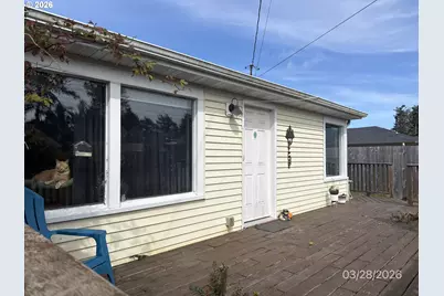 456 N Cammann St, Coos Bay, OR 97420 - Photo 4