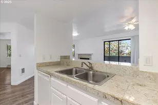 10160 SE Talbert St, Clackamas, OR 97015 - Photo 6