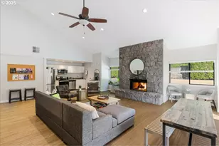 10160 SE Talbert St, Clackamas, OR 97015 - Photo 32