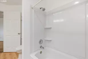 10160 SE Talbert St, Clackamas, OR 97015 - Photo 24