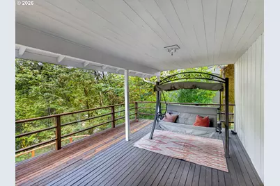 17701 Overlook Cir, Lake Oswego, OR 97034 - Photo 16