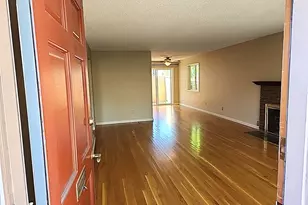 36 SE 52nd Ave, Portland, OR 97215 - Photo 8