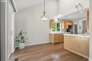 17311 NW Reindeer Dr, Portland, OR 97229 - Photo 16
