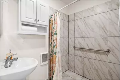 1923 Waymire St, Salem, OR 97304 - Photo 22