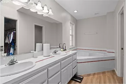 1923 Waymire St, Salem, OR 97304 - Photo 10