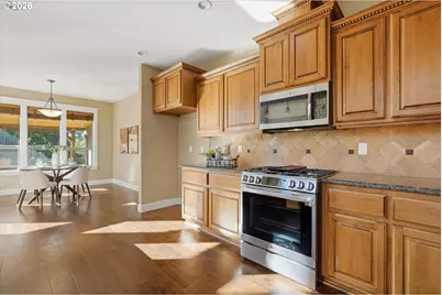 3715 N Knoll Dr, Newberg, OR 97132 - Photo 12