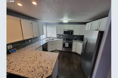 1301 NW 4th Ave, Battle Ground, WA 98604 - Photo 10