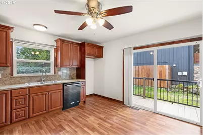 12434 SE 26th Ave, Milwaukie, OR 97222 - Photo 8