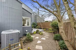 17666 NW Rolling Hill Ln, Beaverton, OR 97006 - Photo 40