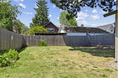 605 S Center St, Newberg, OR 97132 - Photo 22