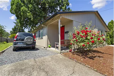 605 S Center St, Newberg, OR 97132 - Photo 4