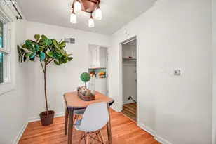 12050 NE Broadway, Portland, OR 97220 - Photo 10