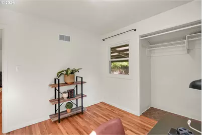 12050 NE Broadway, Portland, OR 97220 - Photo 22