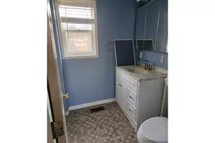 1589 NW Calkins Ave, Roseburg, OR 97471 - Photo 12