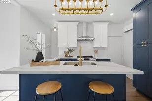3807 NE Grand Ave, Portland, OR 97212 - Photo 12