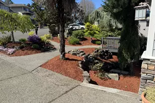 13728 SW 130th Pl, Portland, OR 97223 - Photo 2