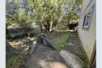 97972 Hallway Rd, Brookings, OR 97415 - Photo 38