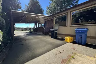 97967 Hallway Rd, Brookings, OR 97415 - Photo 6