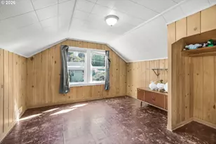 13025 SE Harold St, Portland, OR 97236 - Photo 8