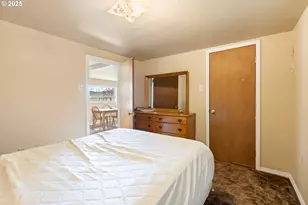 1548 Harlan St, Roseburg, OR 97471 - Photo 22