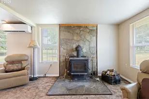 1548 Harlan St, Roseburg, OR 97471 - Photo 12