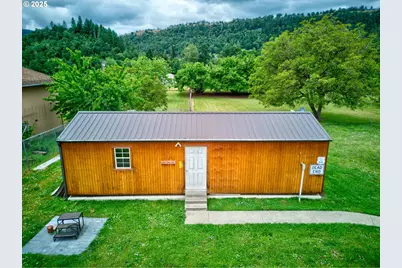 1548 Harlan St, Roseburg, OR 97471 - Photo 44