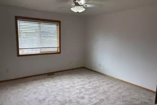 717 Creswood Dr, Creswell, OR 97426 - Photo 16