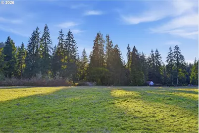 38961 Place Rd, Fall Creek, OR 97438 - Photo 10