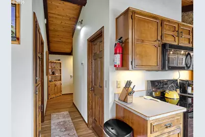 6051 31st Ave, Salem, OR 97317 - Photo 16
