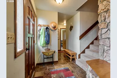 6051 31st Ave, Salem, OR 97317 - Photo 4