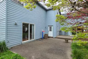 22297 NE Failing St, Fairview, OR 97024 - Photo 34