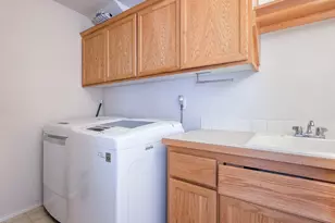 22297 NE Failing St, Fairview, OR 97024 - Photo 30