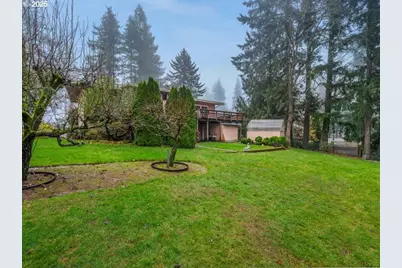 690 Marylhurst Dr, West Linn, OR 97068 - Photo 36