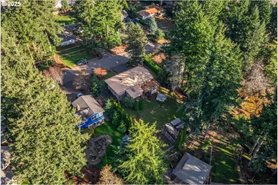 690 Marylhurst Dr, West Linn, OR 97068 - Photo 40