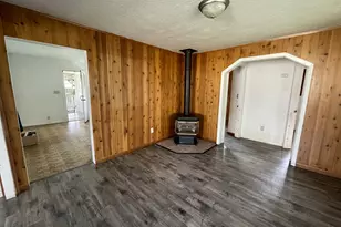 911 NE Newton Creek Rd, Roseburg, OR 97470 - Photo 6