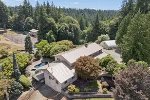 22396 S Parrot Creek Rd, Oregon City, OR 97045 - Photo 4