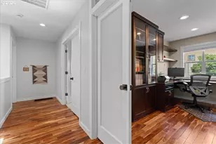12996 SW Hazelcrest Way, Portland, OR 97224 - Photo 38