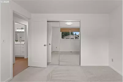12025 SW Springwood Dr, Portland, OR 97223 - Photo 28